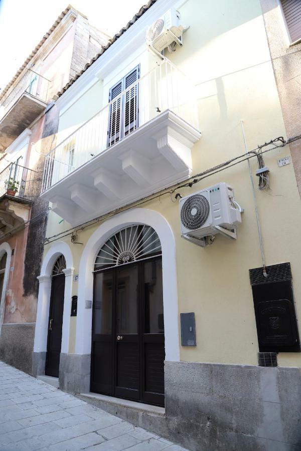 Izzhome Blue Ragusa Exterior photo
